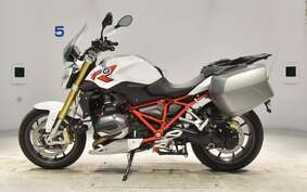 BMW R1200R 2015 0A04