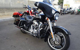 HARLEY HARLEY FLHX1580 2013 KBM