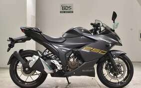 SUZUKI GIXXER 250 SF ED22B