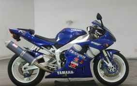 YAMAHA YZF-R1 2001 RN04