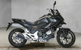 HONDA NC750X 2018 RC90