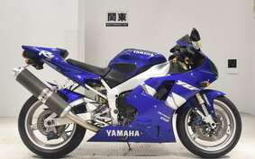 YAMAHA YZF-R1 1999 RN01