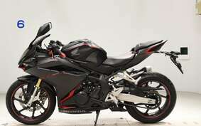 HONDA CBR250RR A MC51