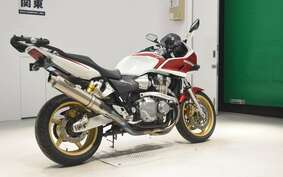 HONDA CB1300SB SUPER BOLDOR A 2006 SC54