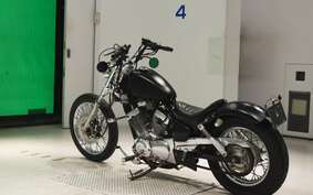 YAMAHA VIRAGO 250 3DM