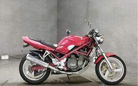 SUZUKI BANDIT 250 GJ74A