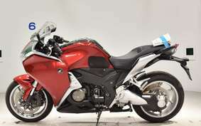 HONDA VFR1200F 2010 SC63