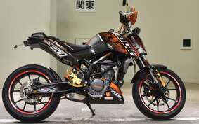 KTM 200 DUKE JUC4D