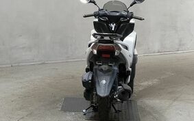 YAMAHA TRICITY 125 SE82J