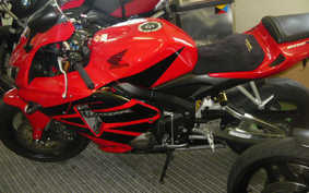 HONDA CBR600RR 2005 PC37