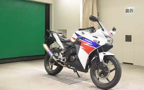 HONDA CBR125R JC50