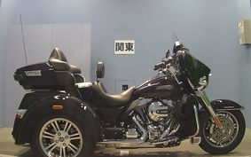 HARLEY FLHTCUTG TRIKE 2014 MAL