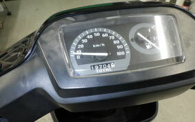 SUZUKI ADDRESS V100 CE13A