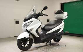 SUZUKI SKYWAVE 200 (Burgman 200) CH41A