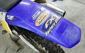 YAMAHA YZ250F CG18C