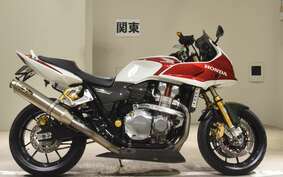 HONDA CB1300SB SUPER BOLDOR A 2005 SC54