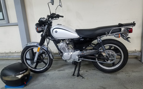 YAMAHA YB125SP PCJL