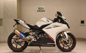 HONDA CBR250RR A MC51