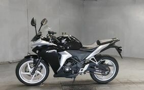 HONDA CBR250R MC41