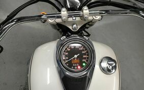 SUZUKI INTRUDER 400 Classic 2004 VK54A