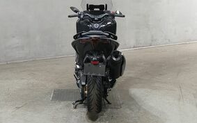 YAMAHA T-MAX 560 2022 SJ19J