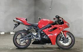 TRIUMPH DAYTONA 675 2012 TMD10