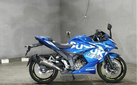 SUZUKI GIXXER 250 SF 不明