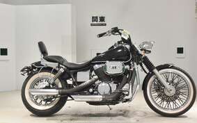 HONDA SHADOW 400 SLASHER 2003 NC40