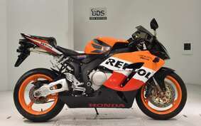 HONDA CBR1000RR 2005 SC57