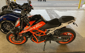 KTM 390 DUKE 2018 JPJ40