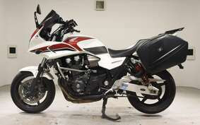 HONDA CB1300SB SUPER BOLDOR A 2010 SC54