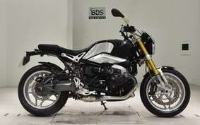 BMW R NINE T 2014