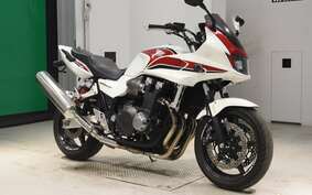 HONDA CB1300SB SUPER BOLDOR A 2013 SC54