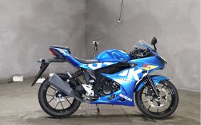 SUZUKI GSX-R125 DL33B