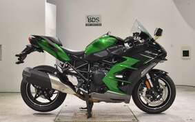 KAWASAKI NINJA H2 SX SE 2022 ZXT02P