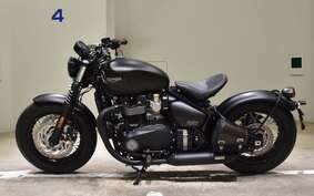 TRIUMPH BONNEVILLE BOBBER 2019 AD84HW