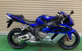 HONDA CBR1000RR 2006 SC57