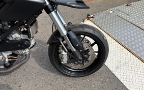 DUCATI  DUCATI  HYPERMOTARD 796 2011 ZDMB101AABB
