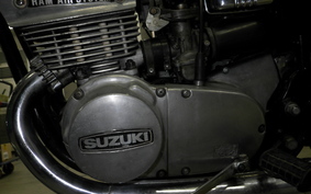 SUZUKI GT380 1977 GT380B