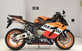 HONDA CBR1000RR 2005 SC57