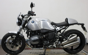 BMW nine T Pure 2021 0L61