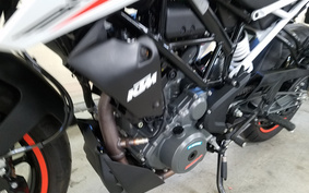 KTM 390 DUKE 2023 JPJ40