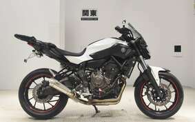 YAMAHA MT-07 2017 RM07J