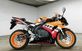 HONDA CBR1000RR 2006 SC57