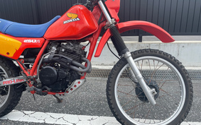 HONDA XLX250R MD08