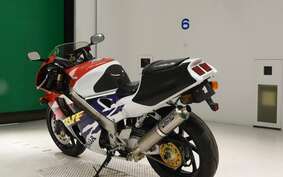 HONDA RVF400 2000 NC35