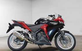 HONDA CBR250R MC42