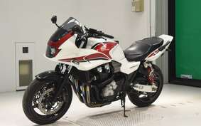 HONDA CB1300SB SUPER BOLDOR A 2010 SC54