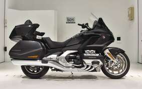 HONDA GL 1800 GOLD WING TOUR DCT 2021 SC79