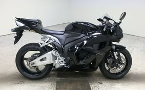 HONDA CBR600RR 2011 PC40